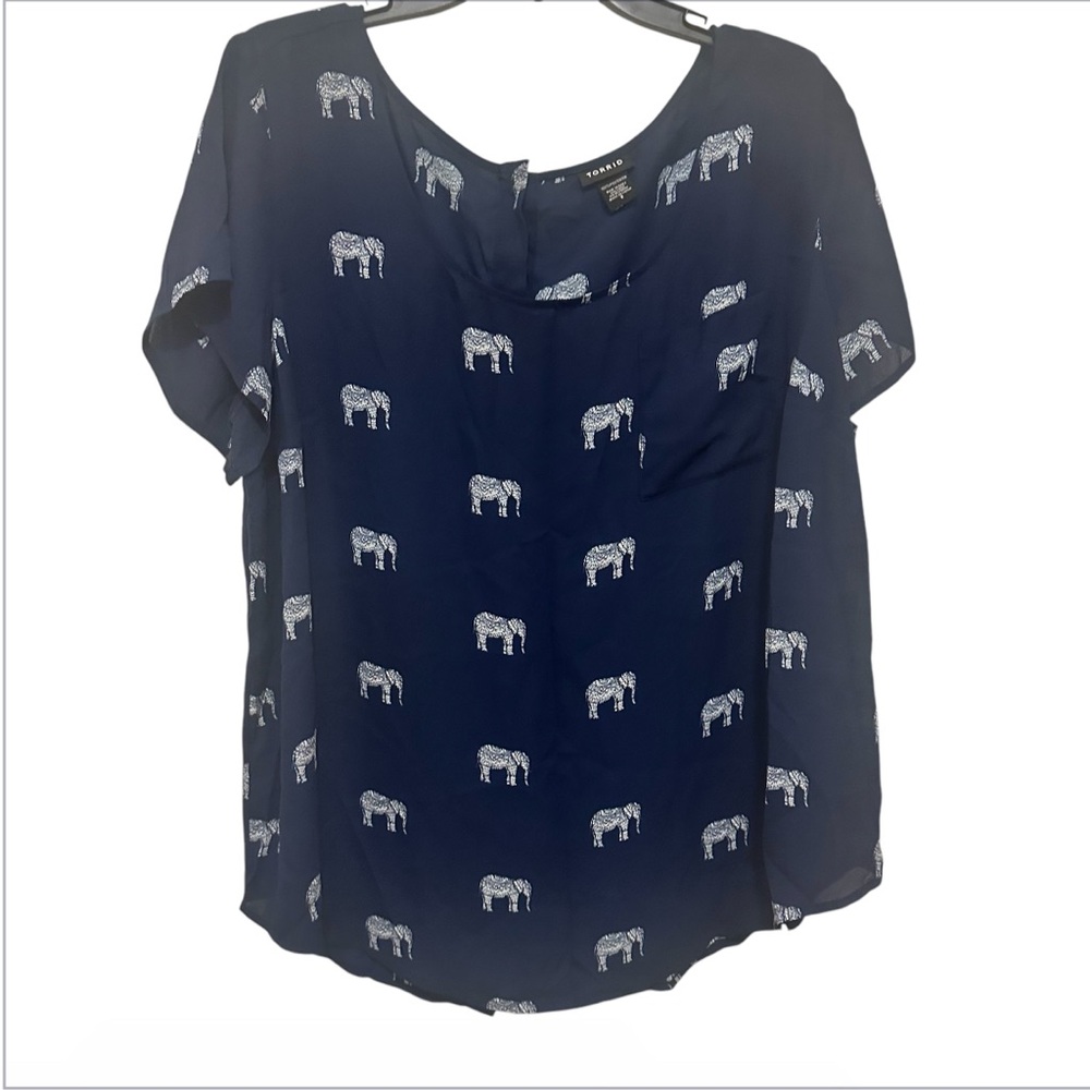Torrid Navy Elephant Print Women's preowned size 2 Top